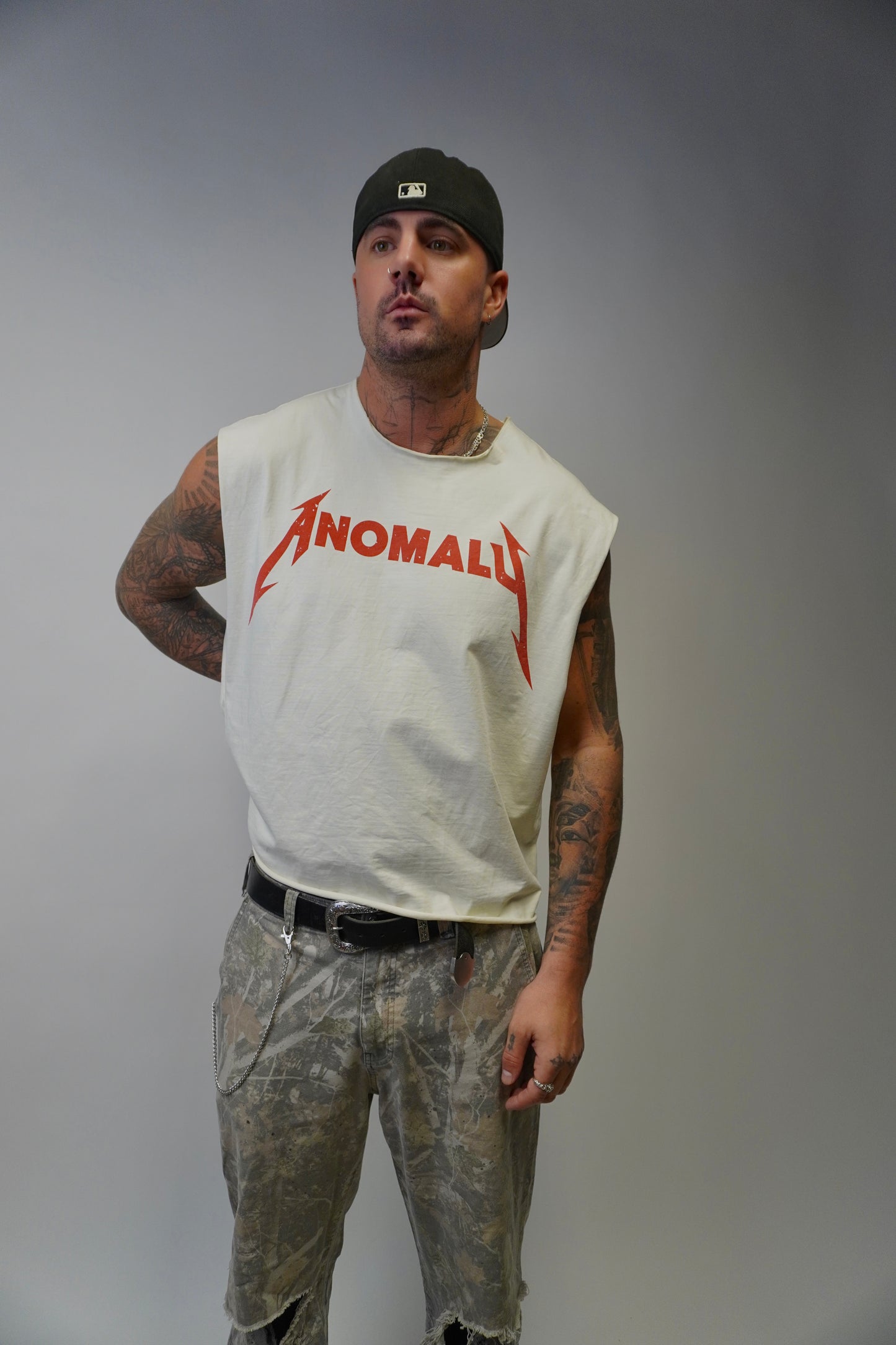 Raw Hem Tank (Bone White + Red)